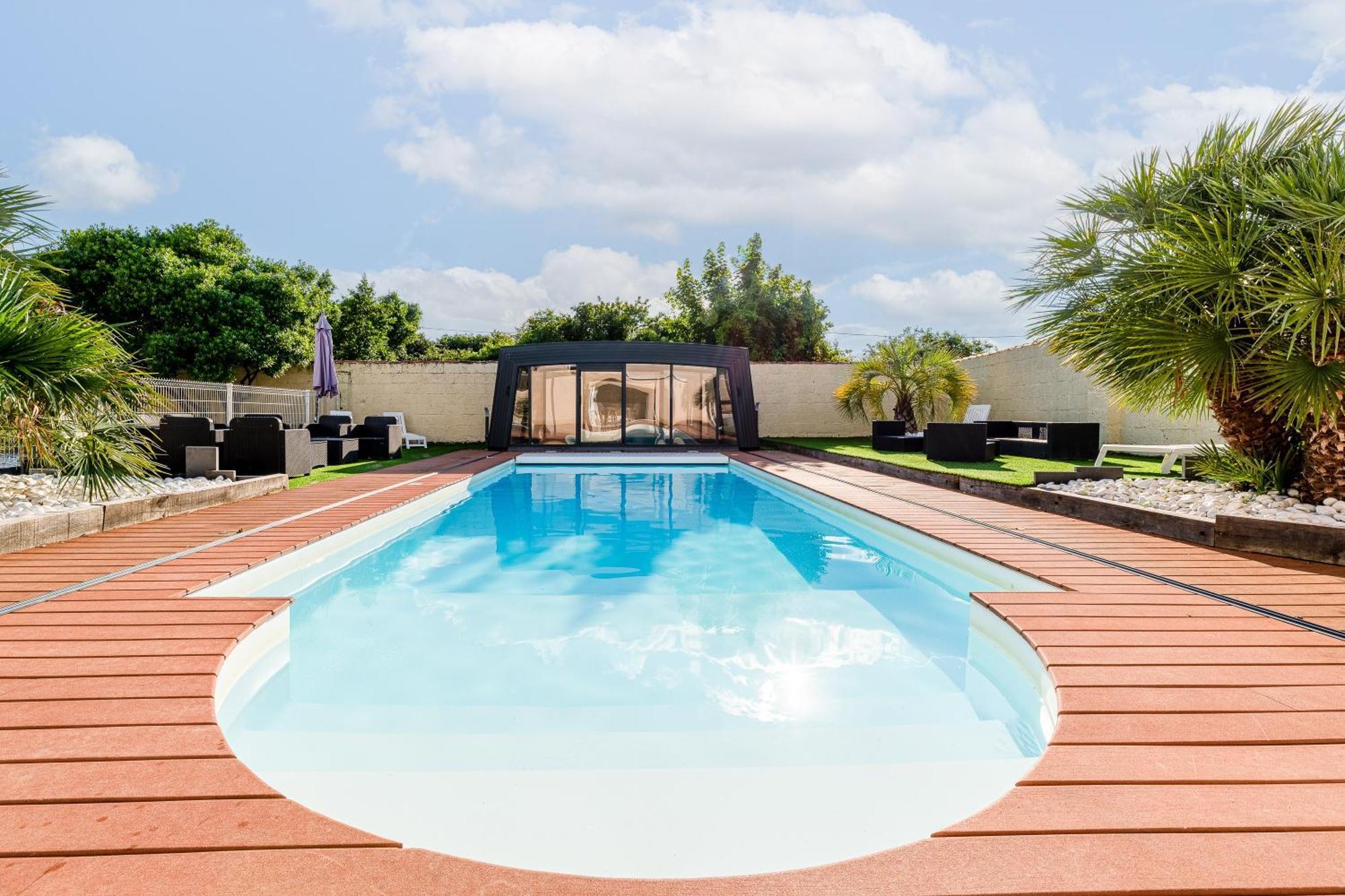 La Maison Paradis - Piscine Privee Et Chauffee Luçon Екстериор снимка
